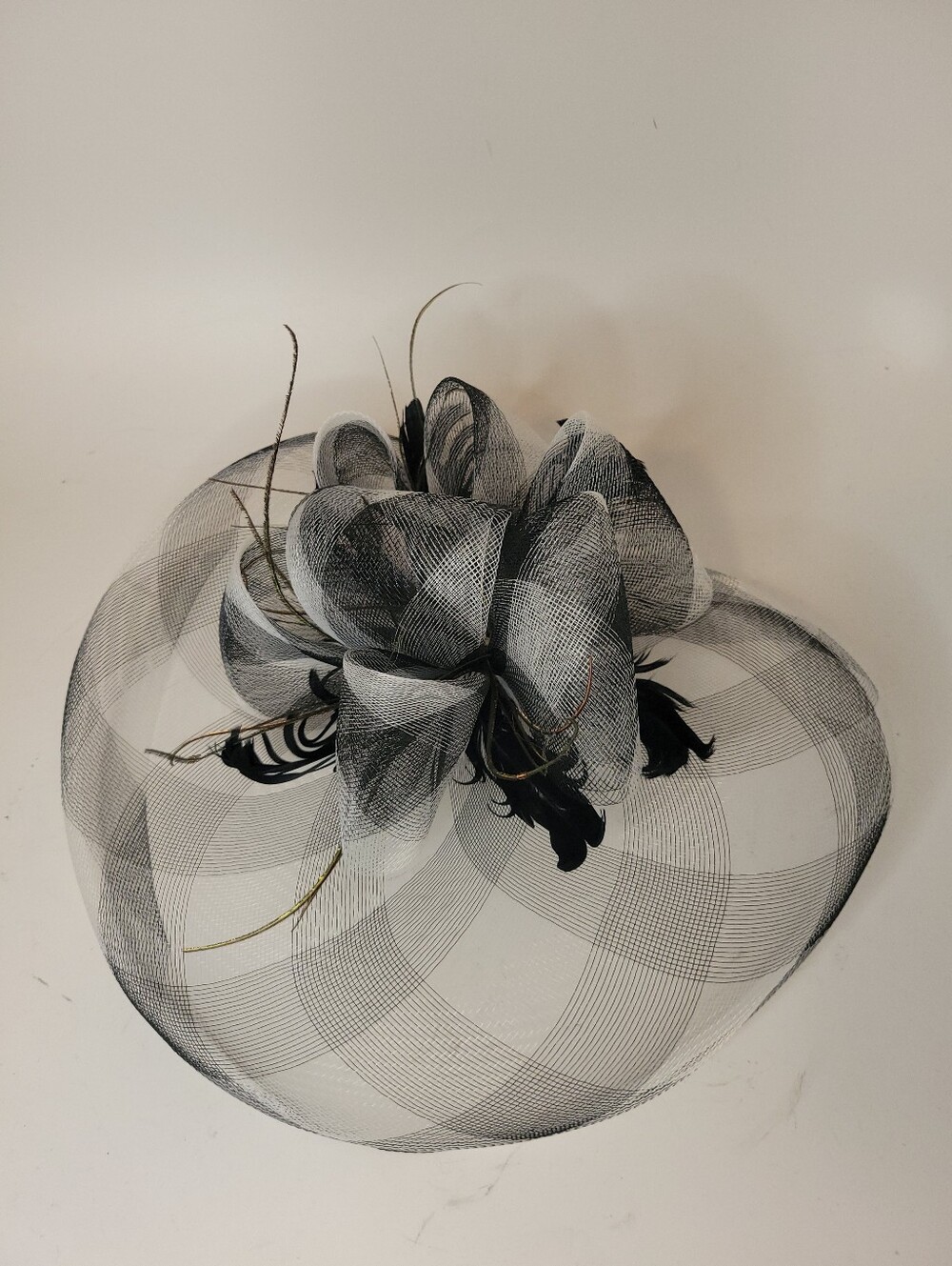 Elegant Black and White Fascinator Headpiece
